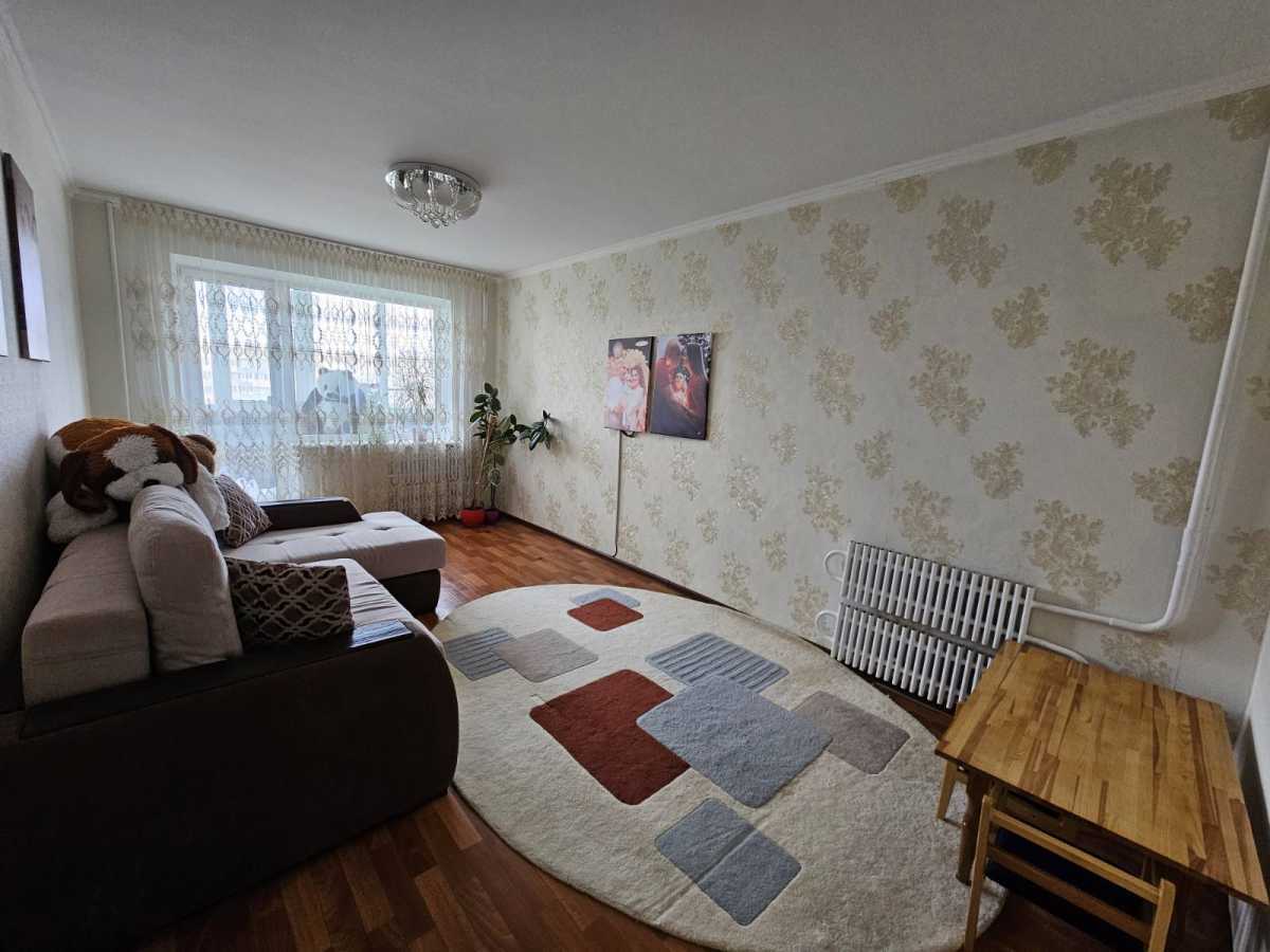 Продаж 2-кімнатної квартири 54 м², Тополь-2, 33