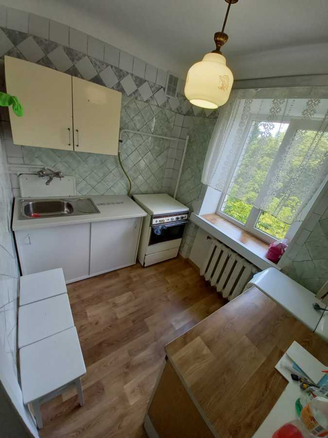 Оренда 3-кімнатної квартири 58 м², Дорогожицька вул.