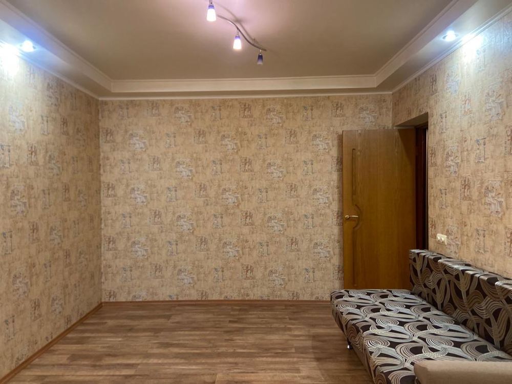 Продаж 3-кімнатної квартири 66 м², Набережна Перемоги вул.