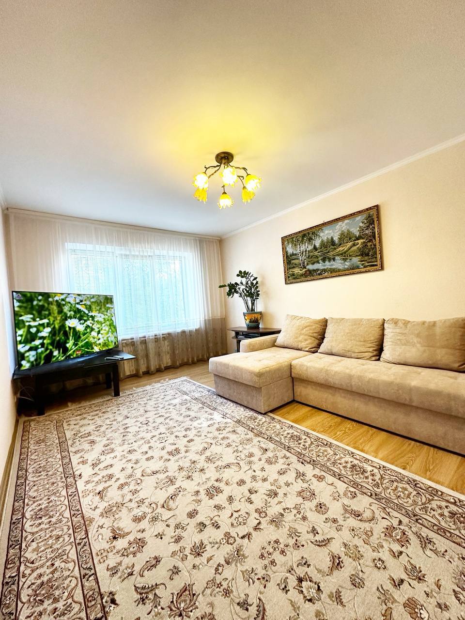 Продаж 3-кімнатної квартири 65.3 м², Реміснича вул.