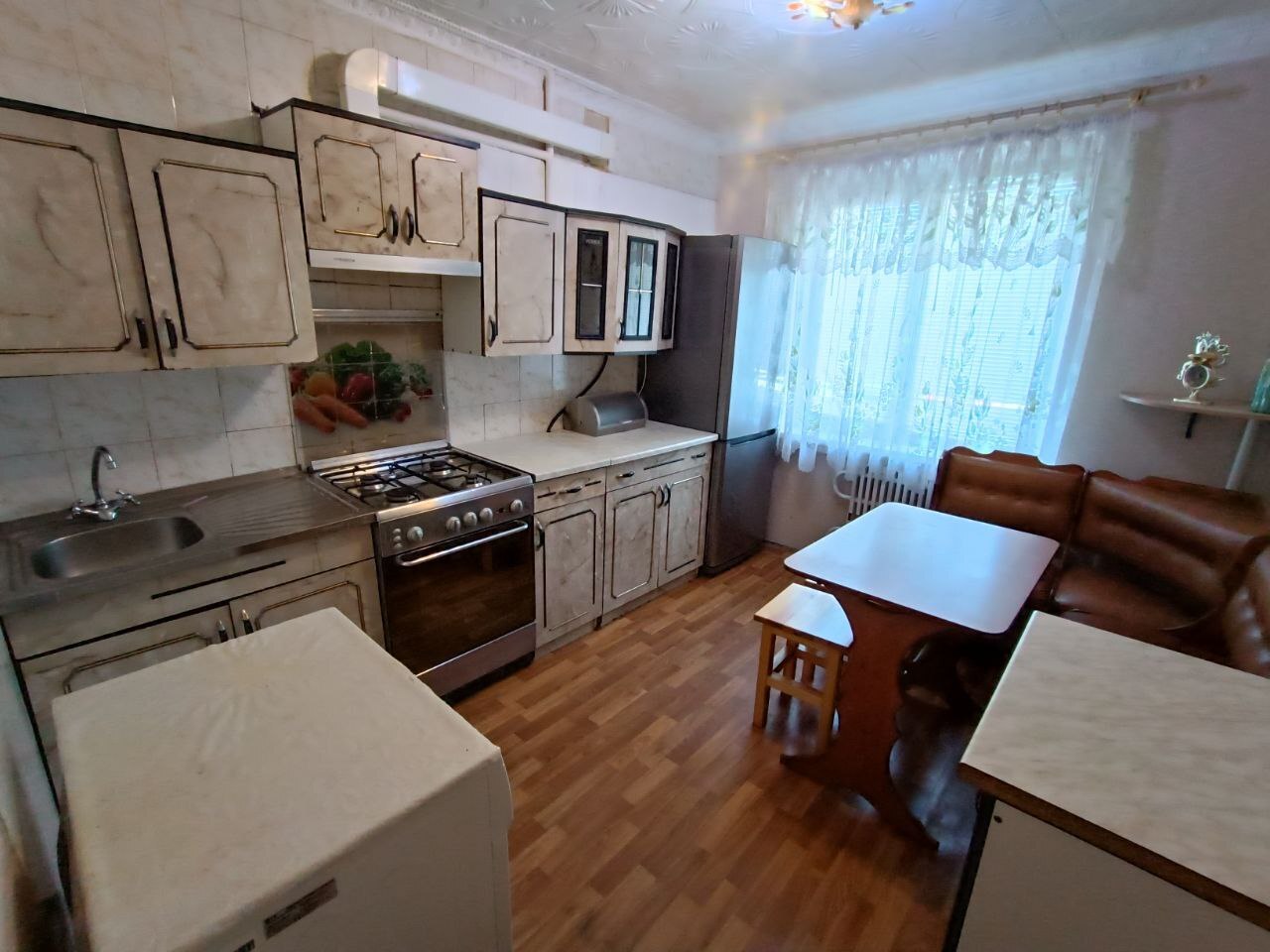 Продаж 3-кімнатної квартири 69.65 м², Донецьке шосе, 2