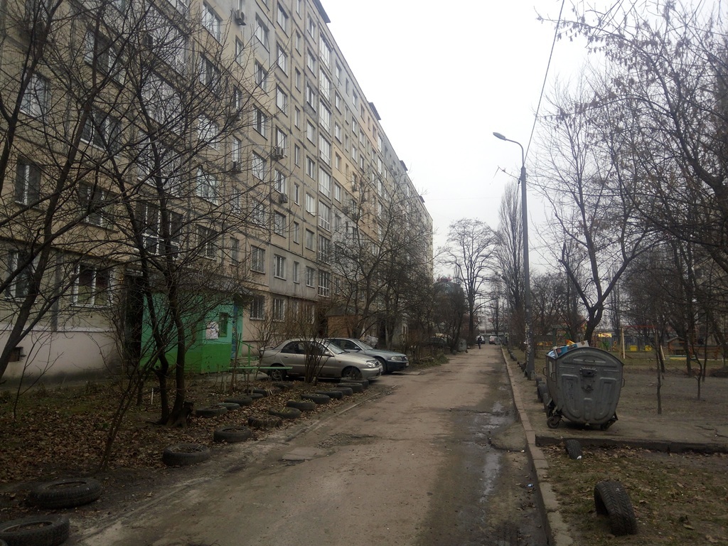 Продажа 3-комнатной квартиры 62 м², Зодчих ул., 52