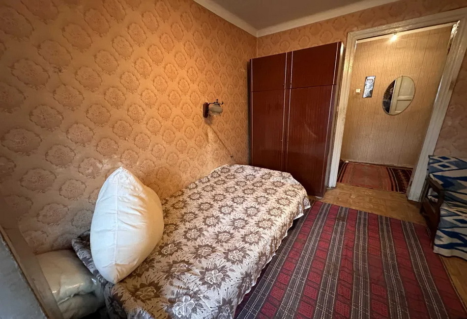 Продаж 2-кімнатної квартири 54 м², Середньофонтанська вул.