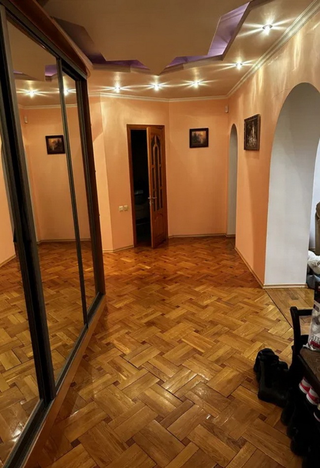 Продажа 3-комнатной квартиры 115 м², Шевченко просп.