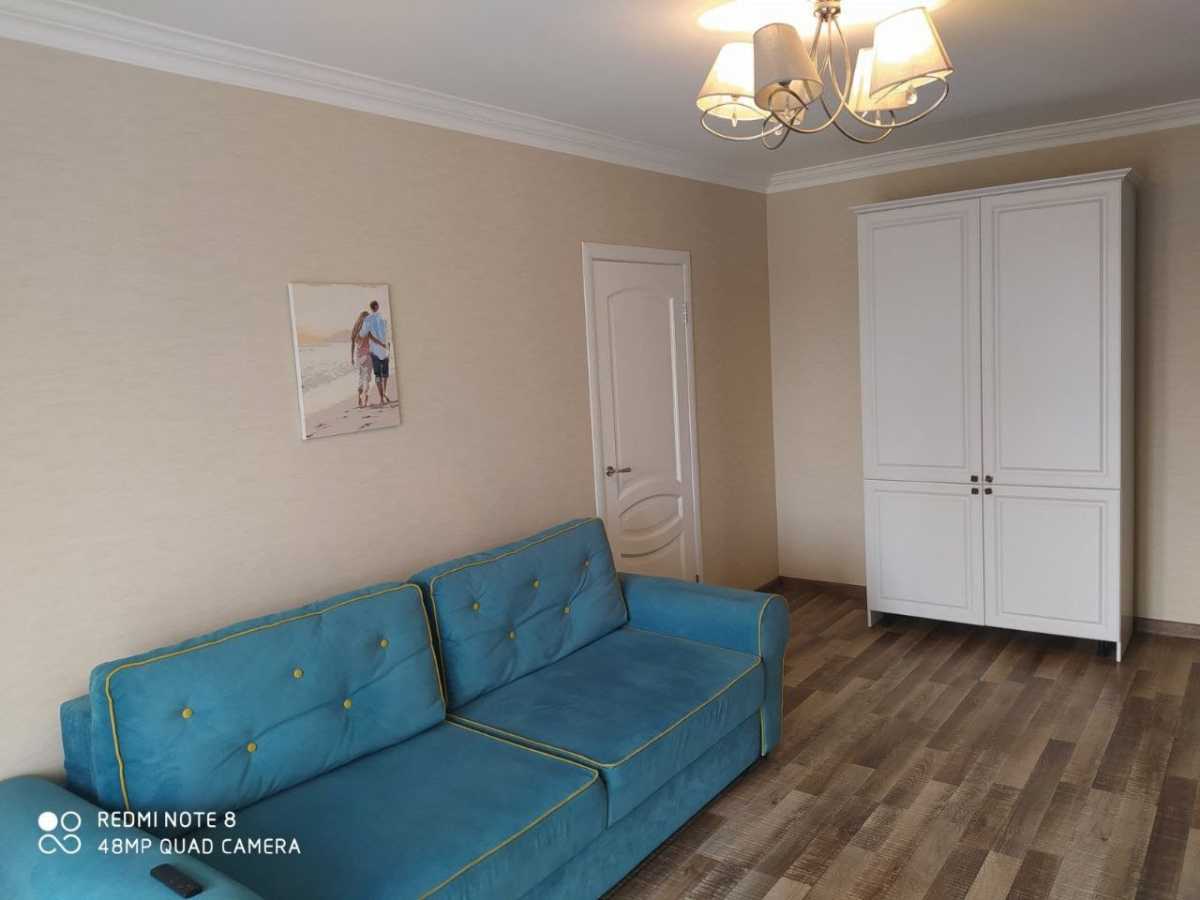 2-комнатная квартира посуточно 42 м², Ушакова просп., 68