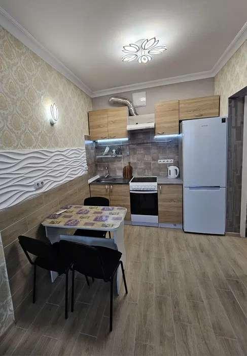 Оренда 2-кімнатної квартири 50 м², Зарічна вул., 1