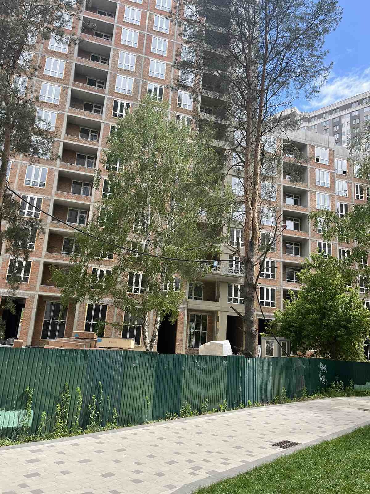 Продаж 2-кімнатної квартири 82 м², Соборна вул.