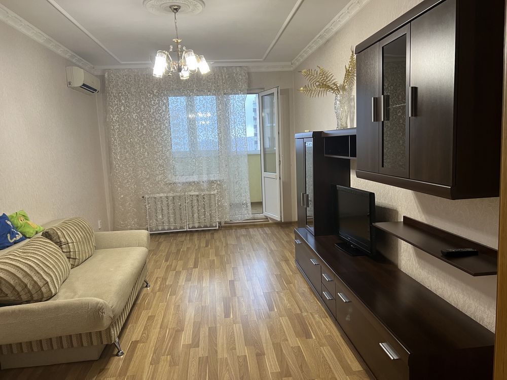 Оренда 3-кімнатної квартири 90 м²