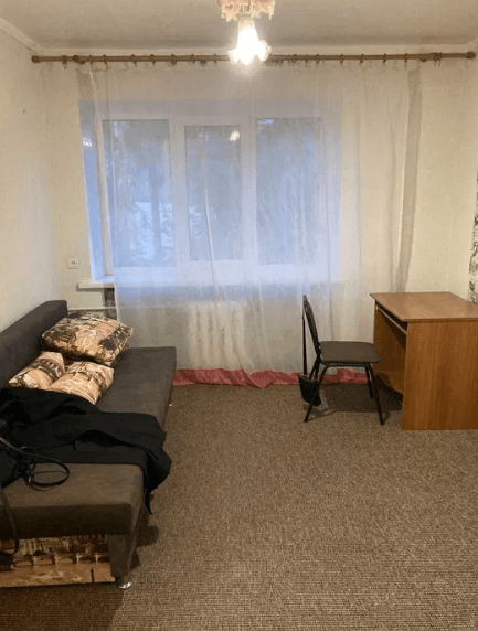 Продаж 5-кімнатної квартири 92 м²