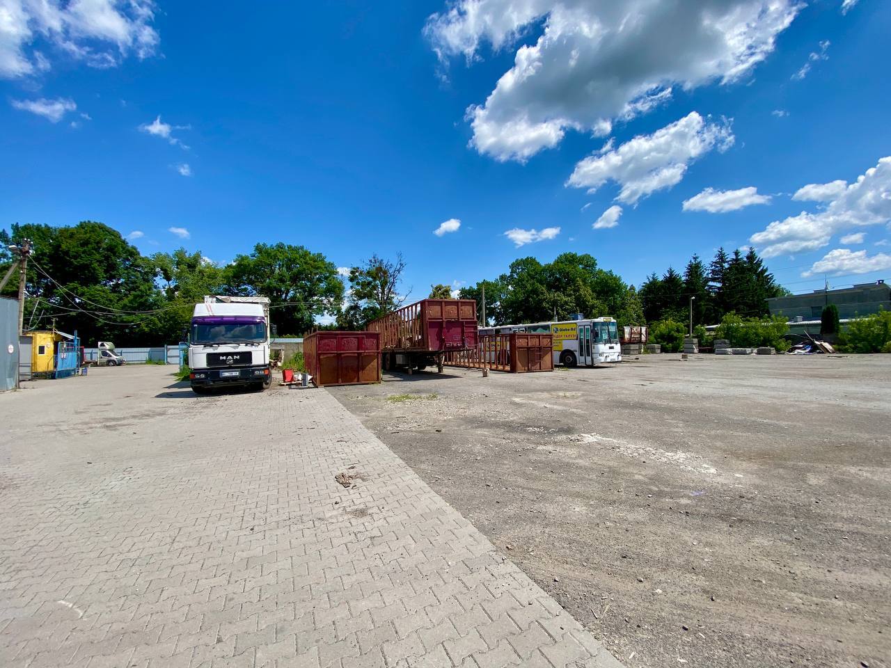 Продаж виробничого приміщення 979.4 м²