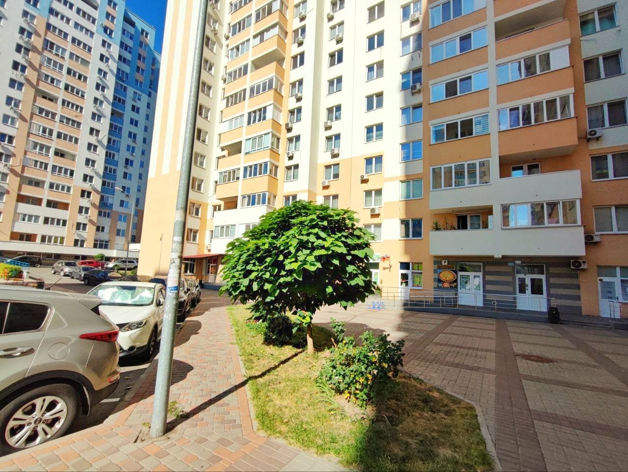 Продажа 2-комнатной квартиры 66 м², Сергея Данченко ул., 34