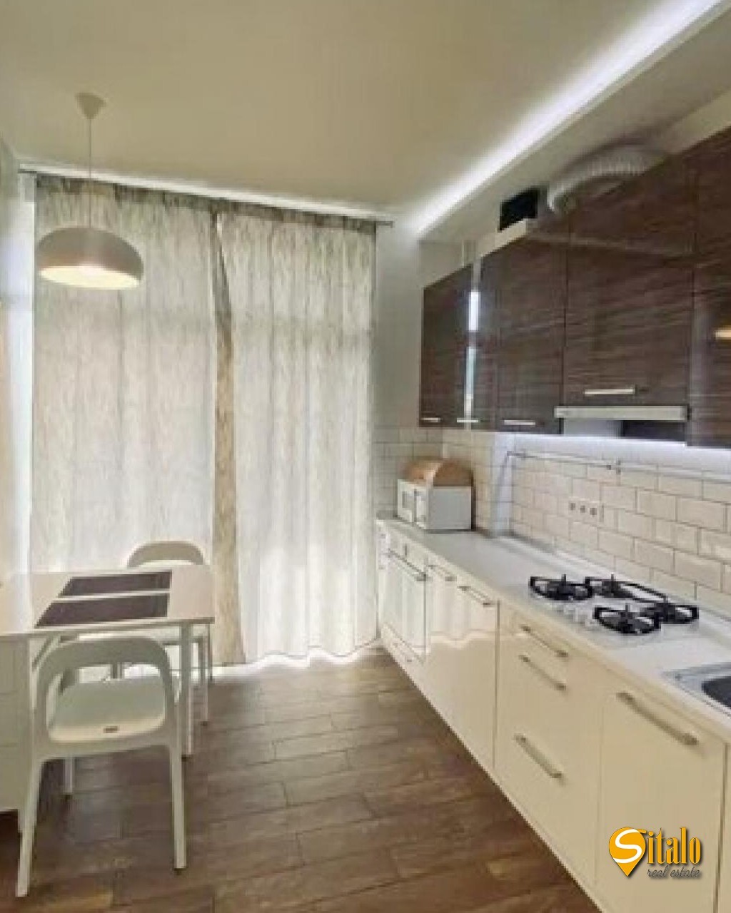 Продажа 2-комнатной квартиры 56 м², Замковецкая ул., 106