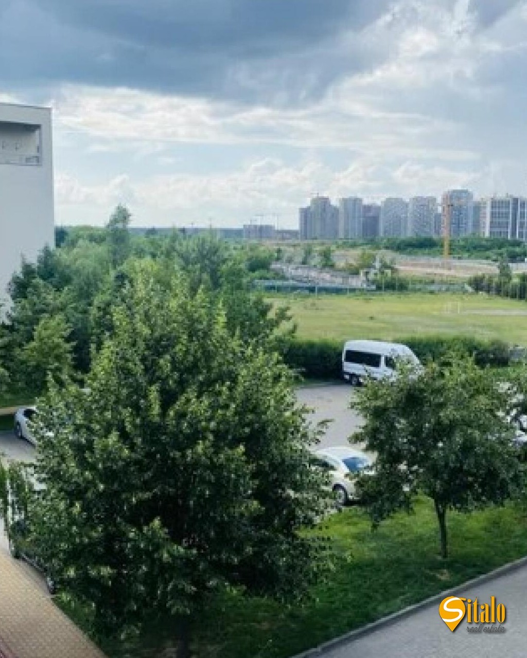 Продажа 2-комнатной квартиры 56 м², Замковецкая ул., 106