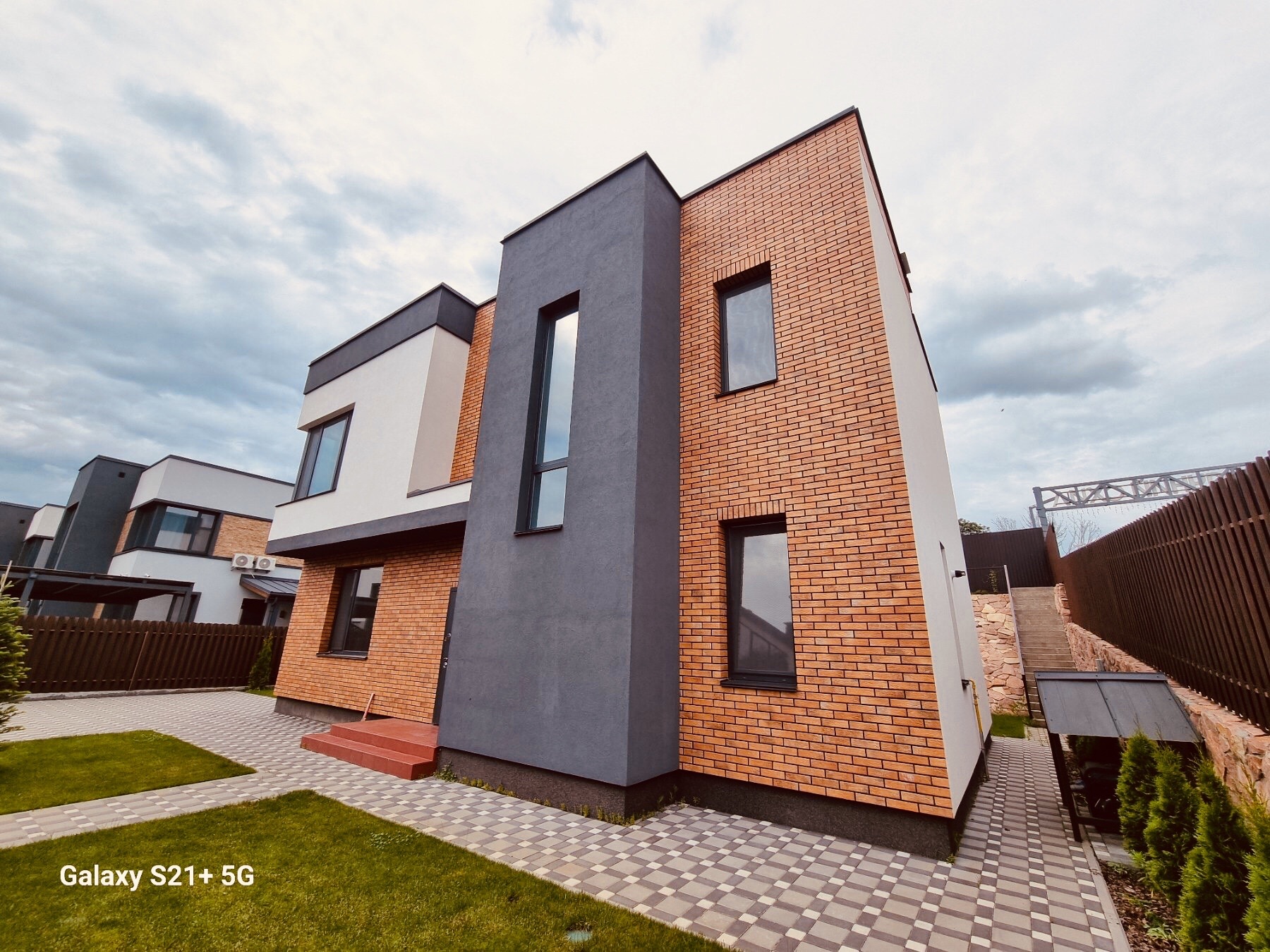 Продаж будинку 160 м²