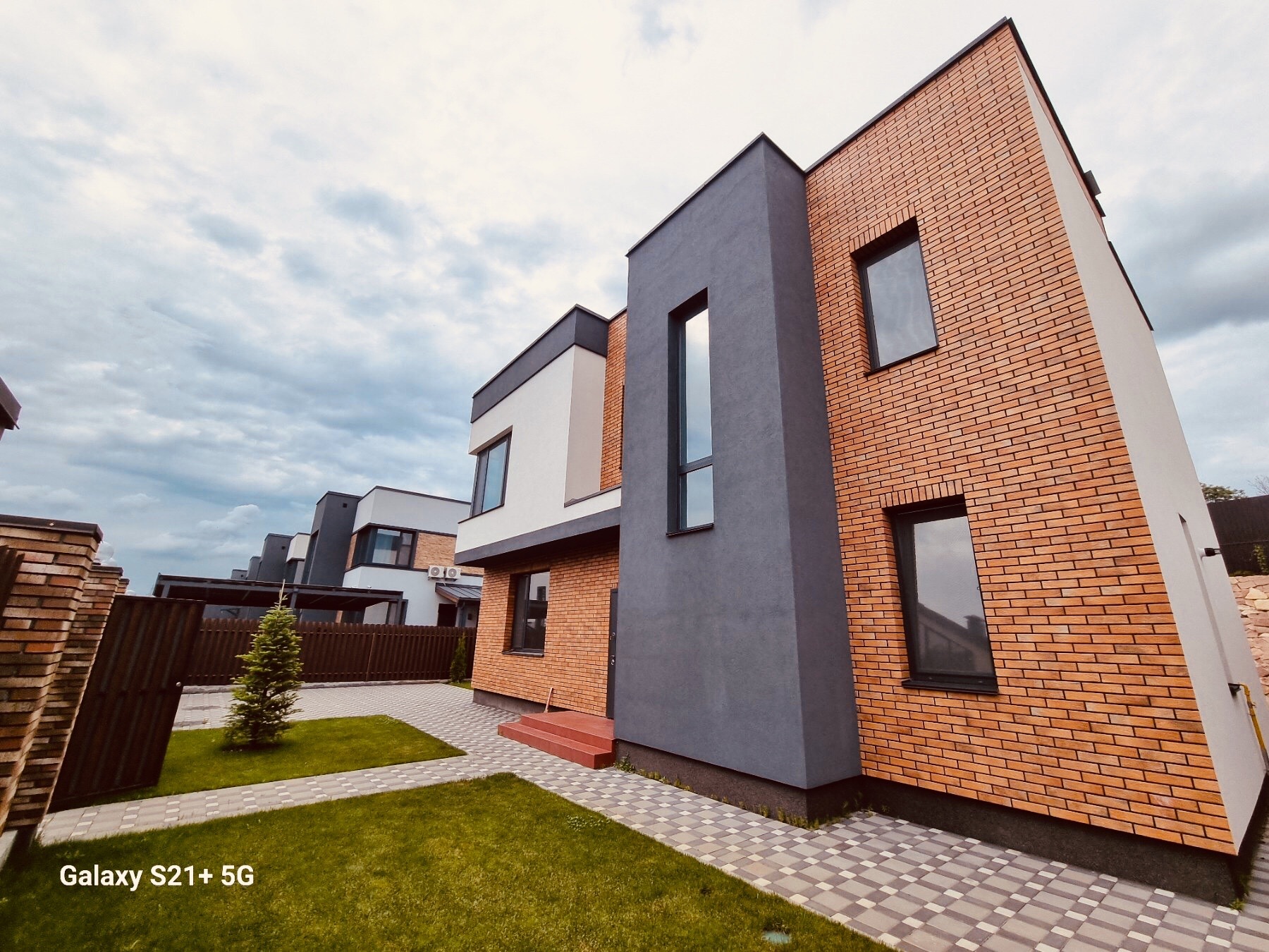 Продаж будинку 160 м²