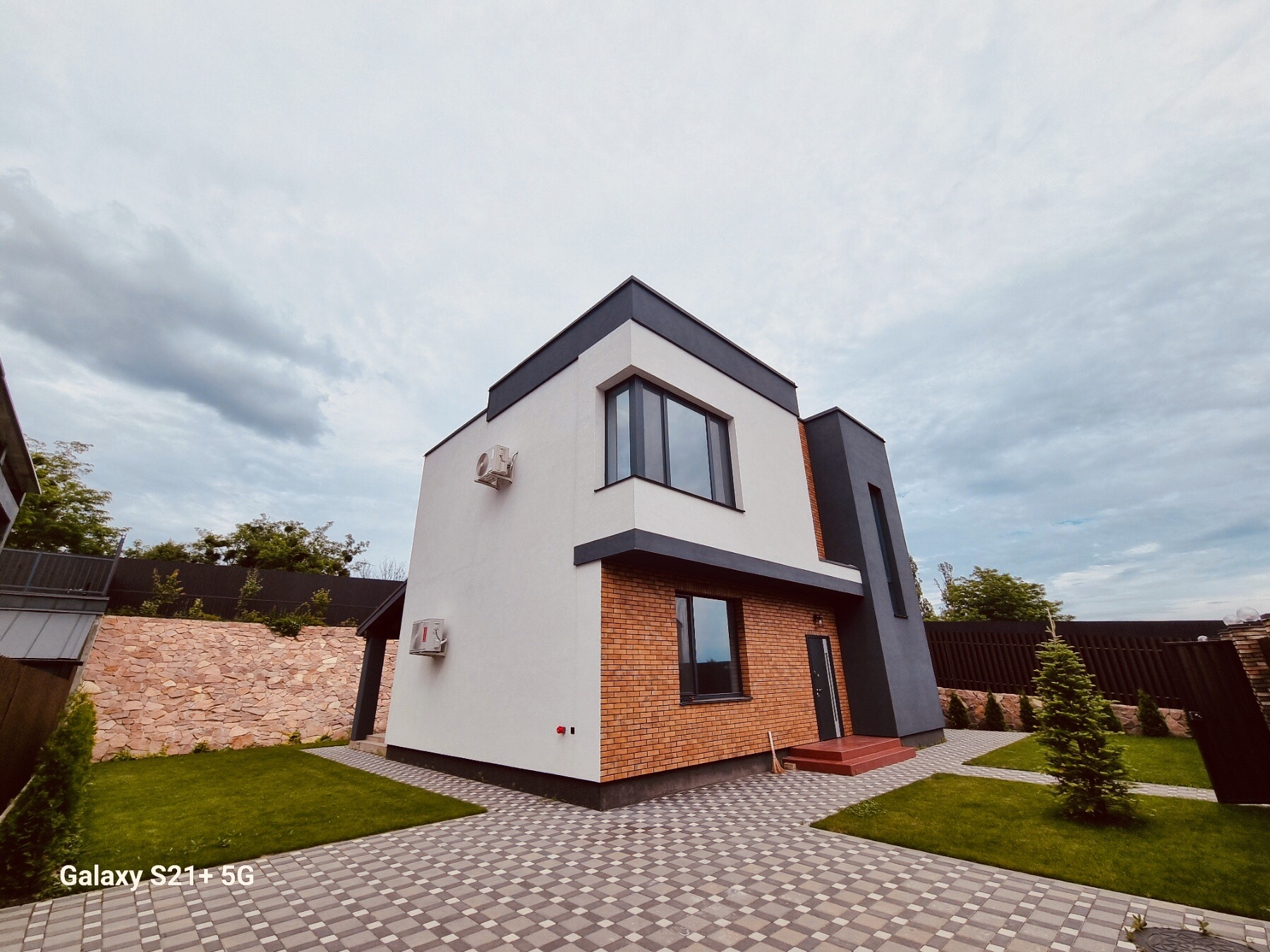 Продаж будинку 160 м²