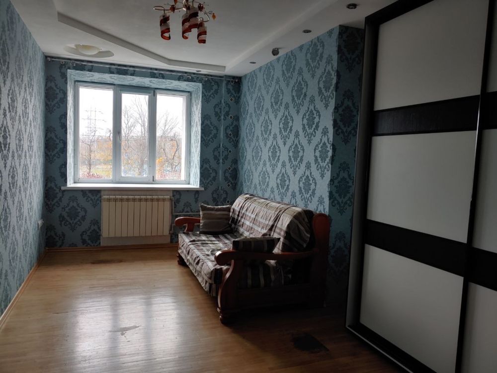 Продажа 3-комнатной квартиры 105 м²