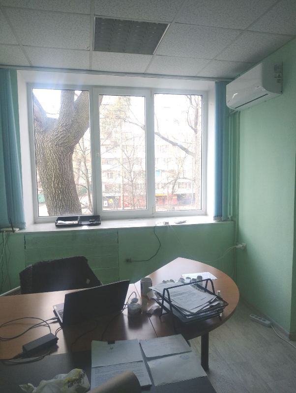 Продаж приміщення вільного призначення 69 м², Верховинна вул., 87