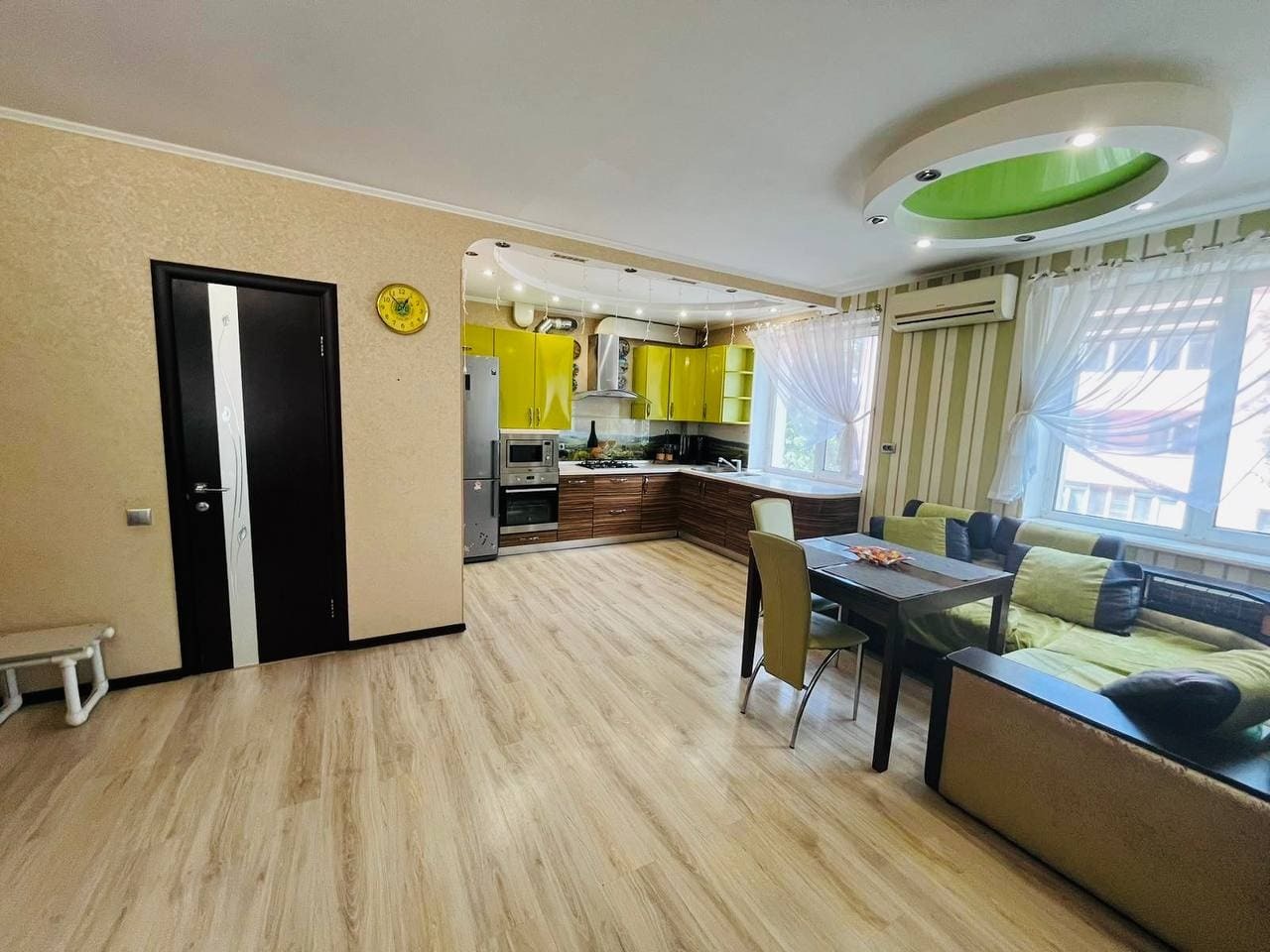 Продажа 2-комнатной квартиры 58 м², Минеральная ул., 37