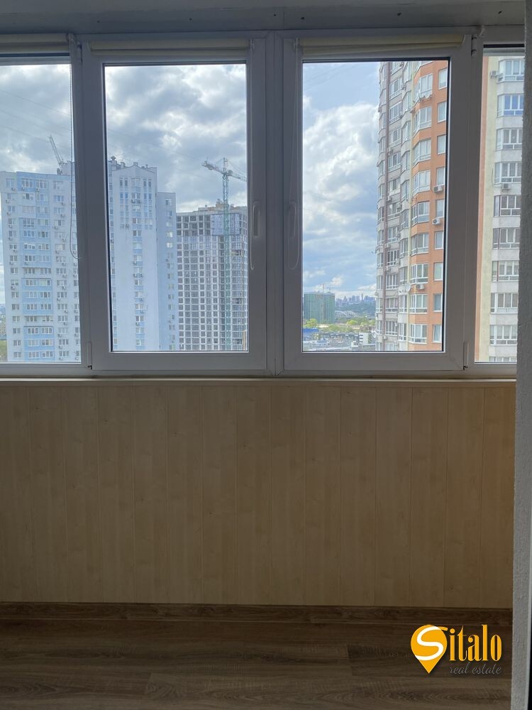 Продаж 1-кімнатної квартири 43 м², Урлівська вул., 38