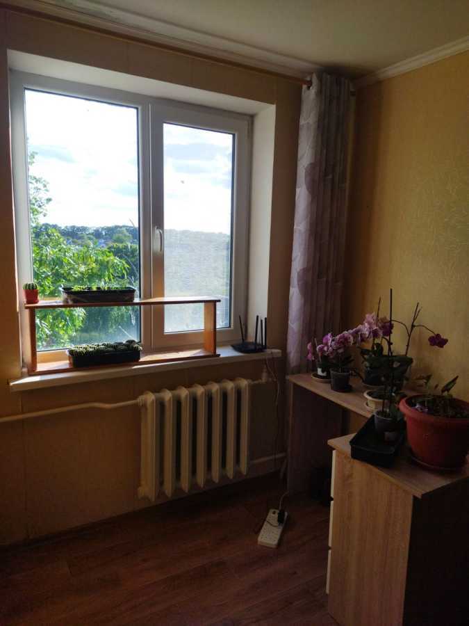 Продаж 3-кімнатної квартири 46.3 м², Котляревського вул.