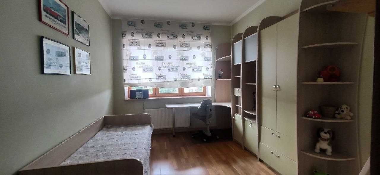 Оренда будинку 200 м²