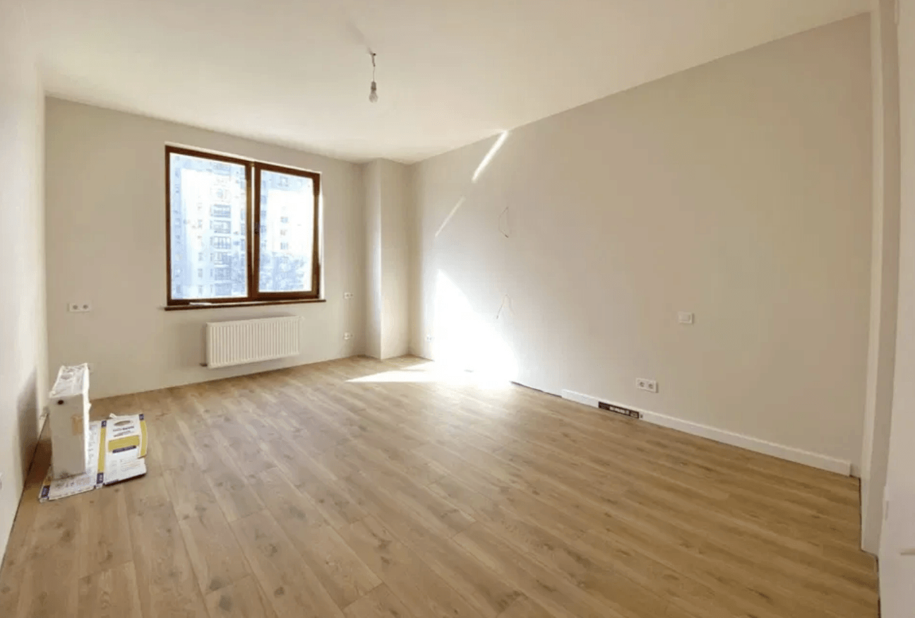 Продаж 3-кімнатної квартири 145 м²