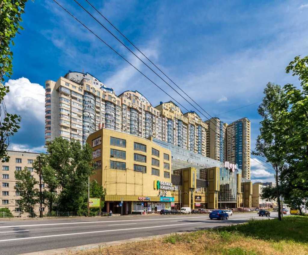 Продаж 2-кімнатної квартири 88 м², Харківське шосе, 19А