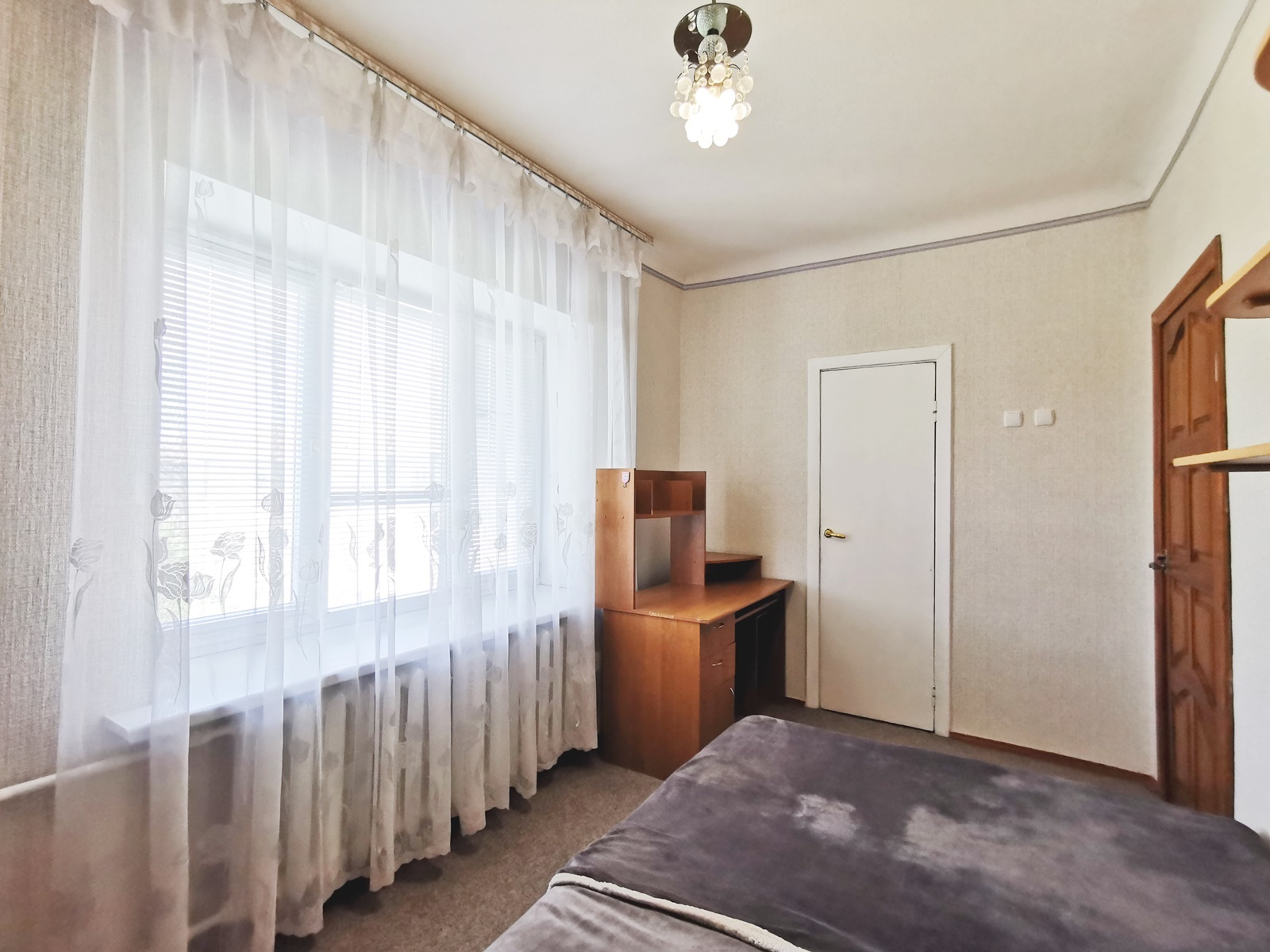 Продаж 2-кімнатної квартири 43 м², Будівельників вул., 12