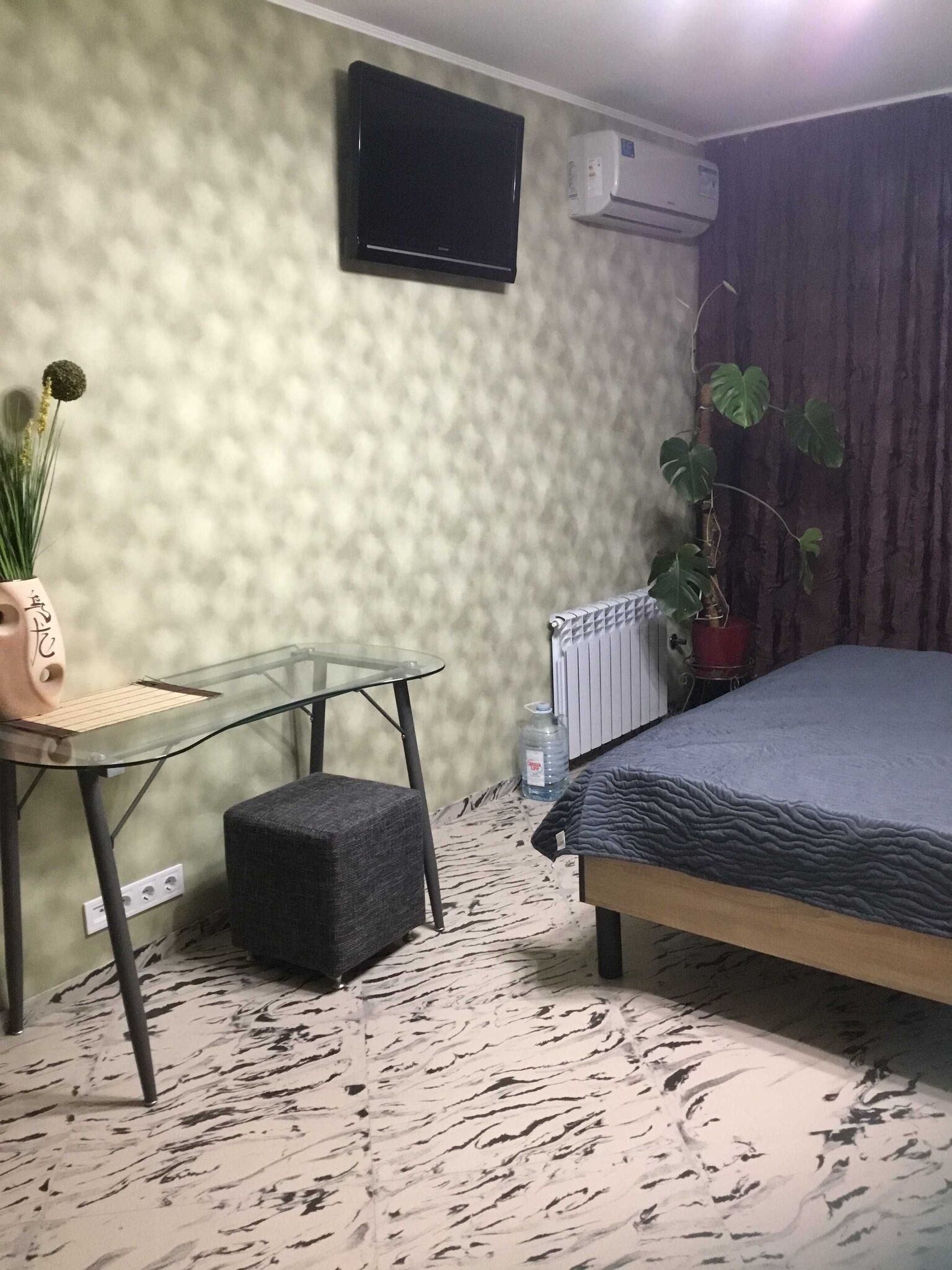 Продаж 2-кімнатної квартири 43 м²