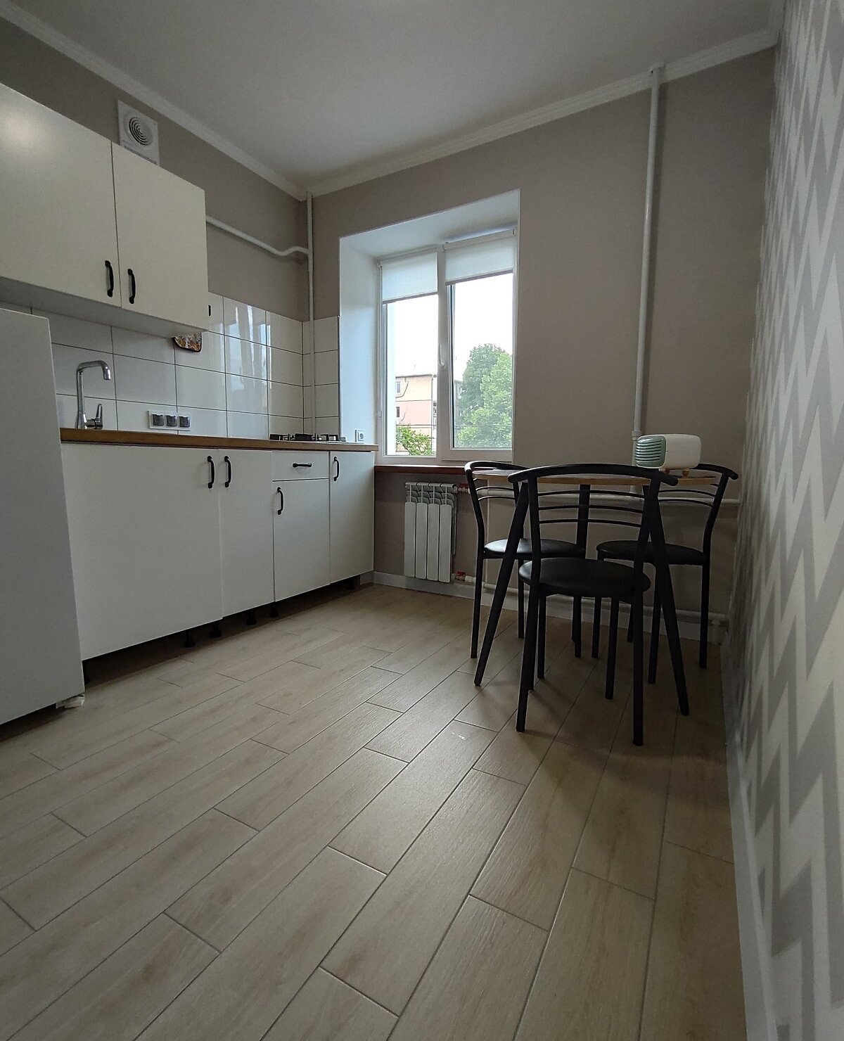 Продаж 1-кімнатної квартири 30 м²