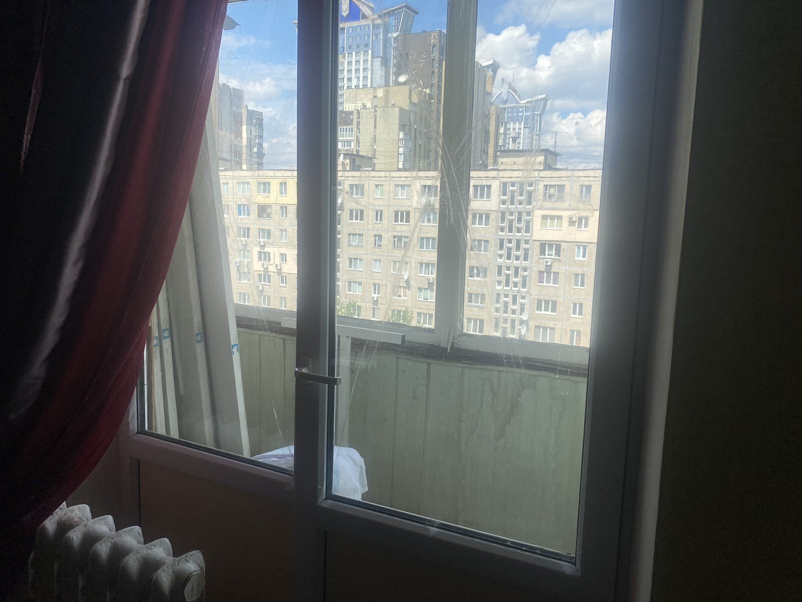 Продаж 3-кімнатної квартири 61.7 м², Павла Тичини просп., 12Б