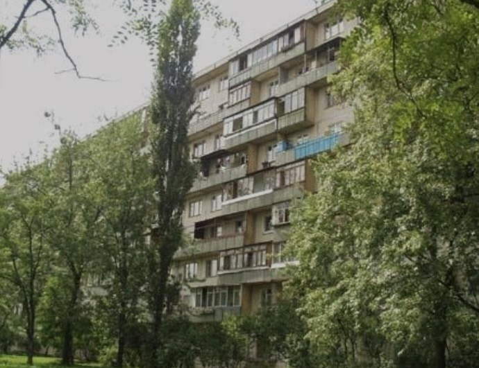 Продаж 3-кімнатної квартири 61.7 м², Павла Тичини просп., 12Б