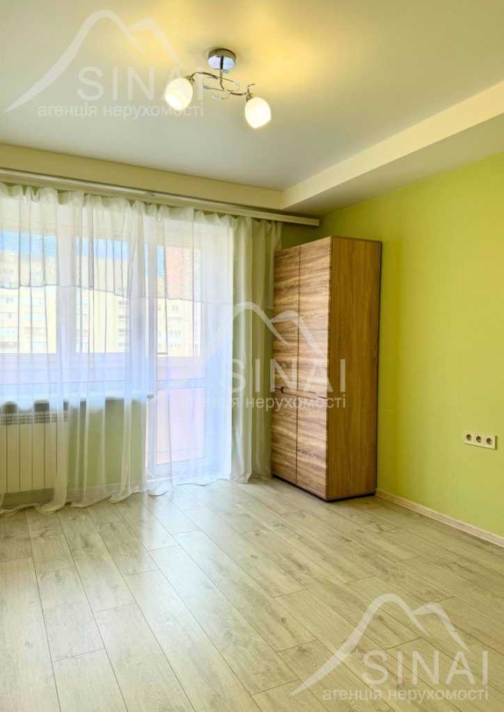 Продажа 3-комнатной квартиры 64 м², Большая Васильковская ул., 102