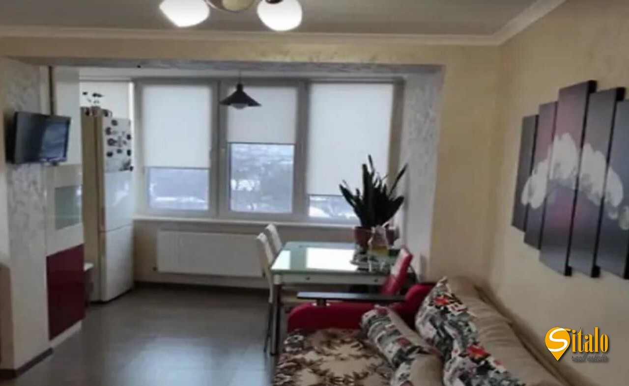 Продаж 2-кімнатної квартири 65 м²