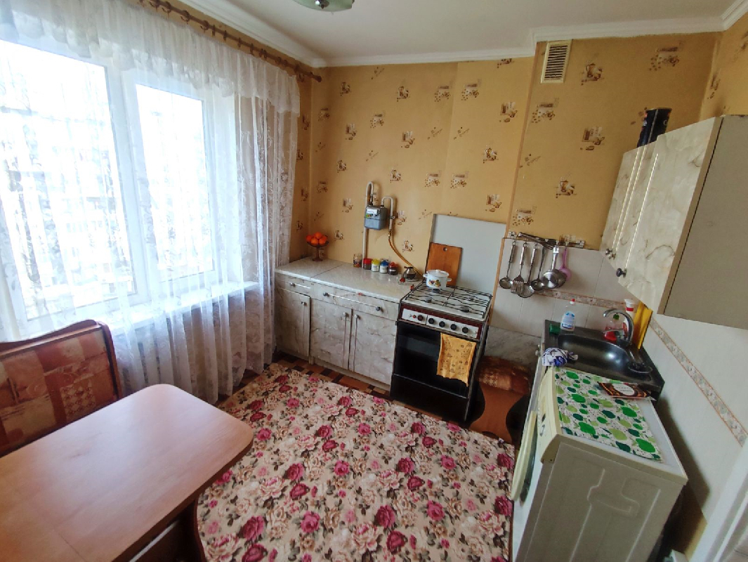 Продаж 1-кімнатної квартири 34 м², Махачкалинская вул.