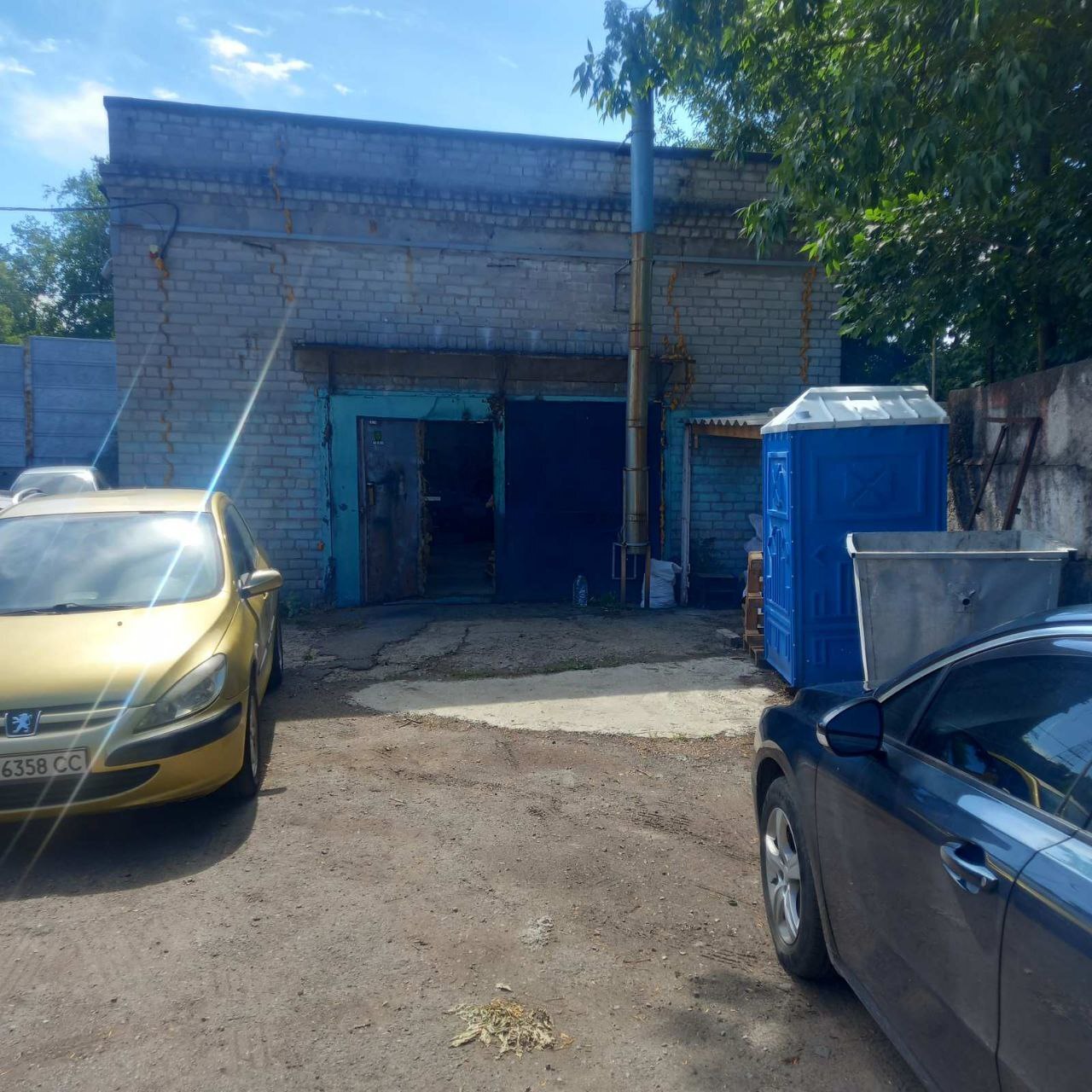 Продаж приміщення вільного призначення 652 м², Миколи Руденка вул., 79