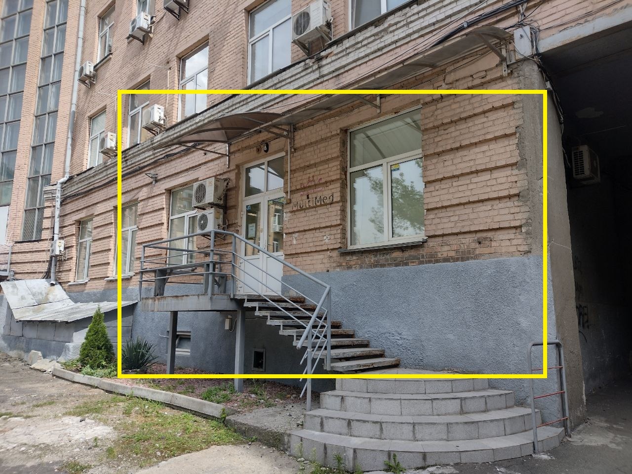 Аренда торгового помещения 125 м², Сечевых Стрельцов ул.