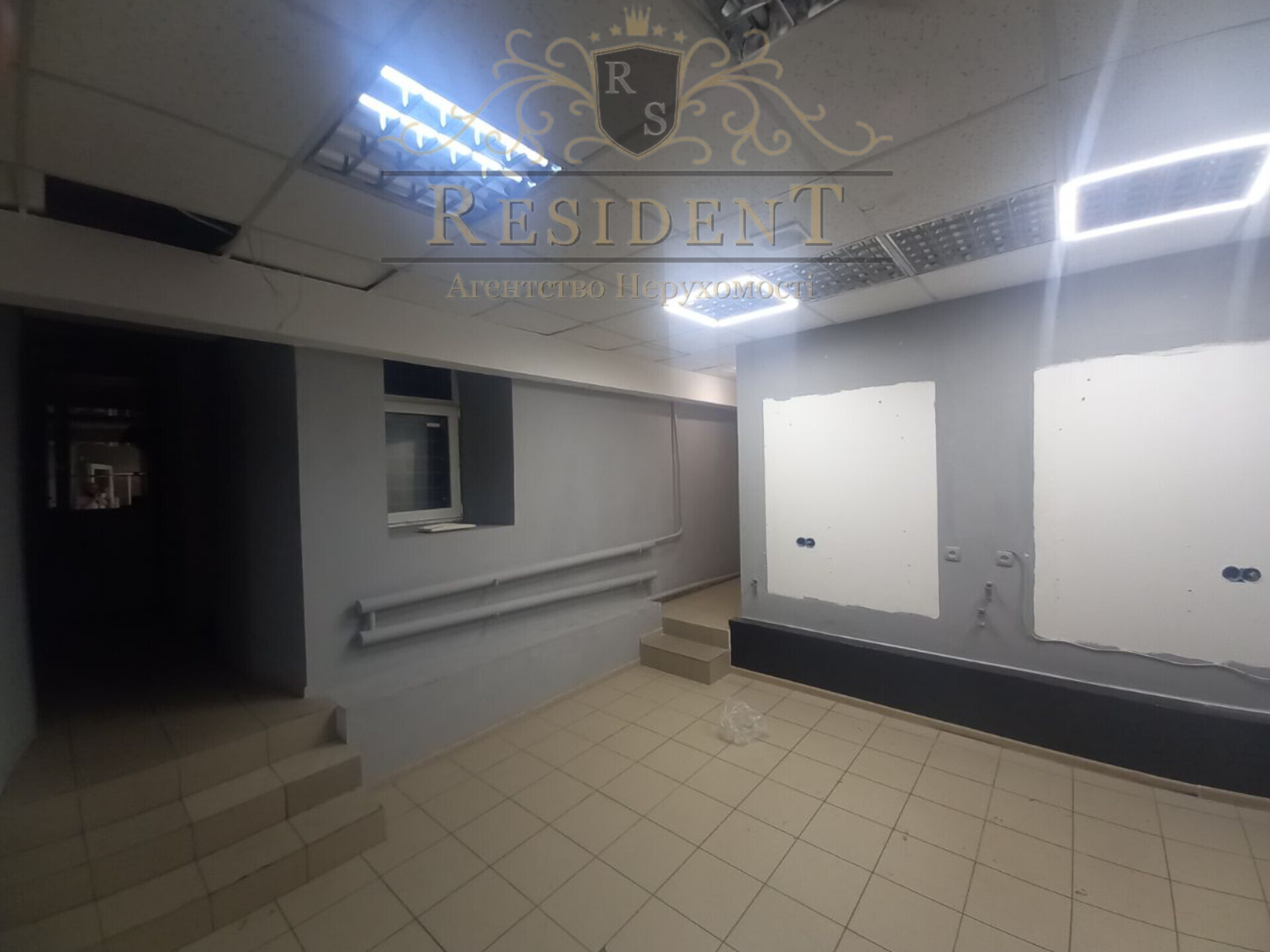 Аренда коммерции 120 м², Михаила Грушевского ул., 12