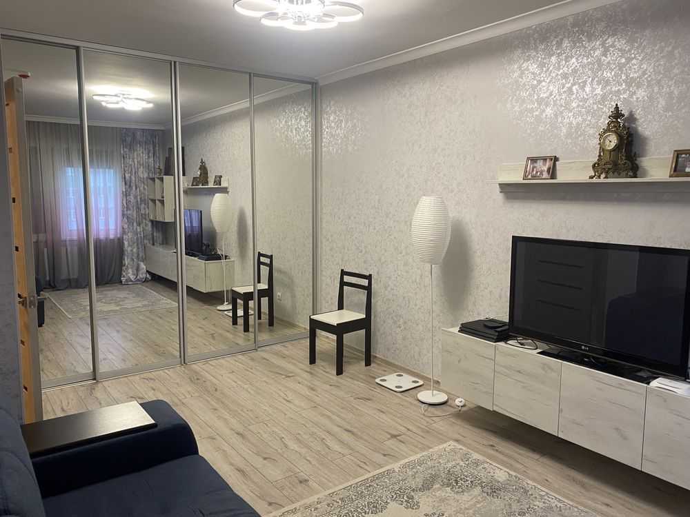 Продажа 1-комнатной квартиры 37 м², Софии Русовой ул., 7 (ЖД ВЕРХОВЫНА)