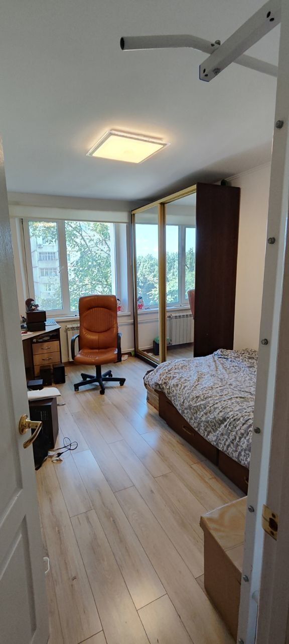 Продажа 3-комнатной квартиры 64 м²