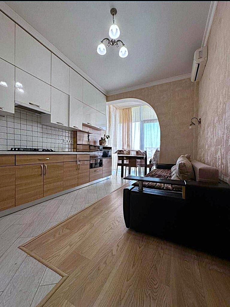 Продажа 1-комнатной квартиры 45 м², Малиновского Маршала ул., 18Б