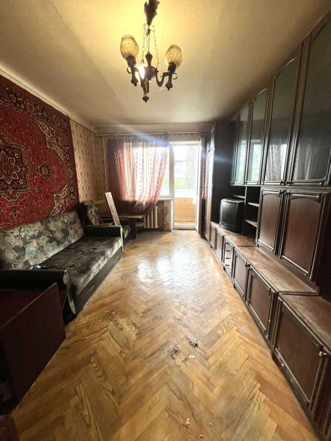 Продаж 2-кімнатної квартири 44.7 м², Харківське шосе, 12