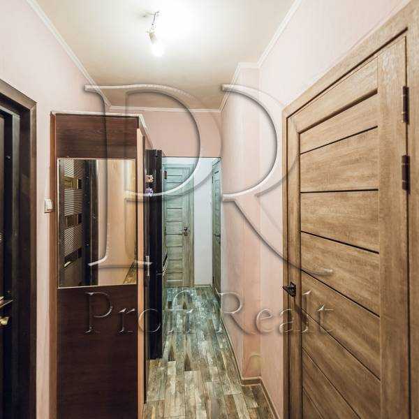 Продажа 2-комнатной квартиры 57 м², Маршала Конева ул., 5Д
