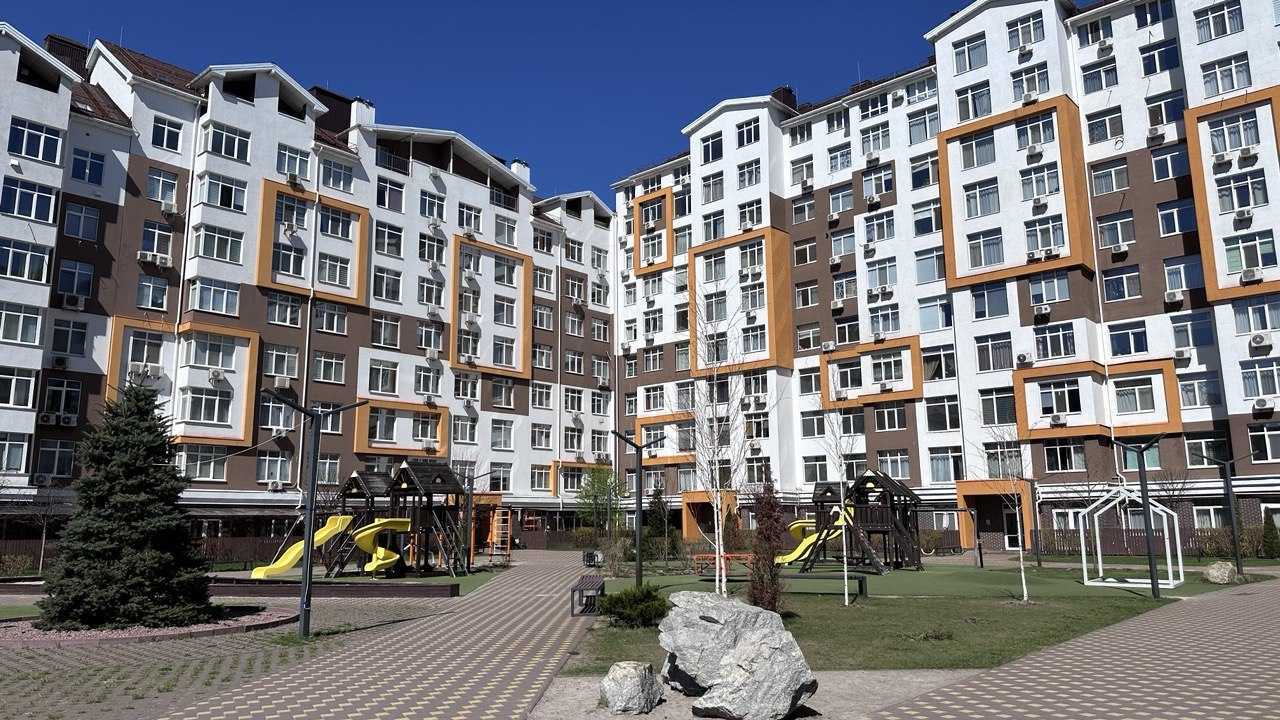 Продаж 2-кімнатної квартири 55.7 м², Одеська, 23