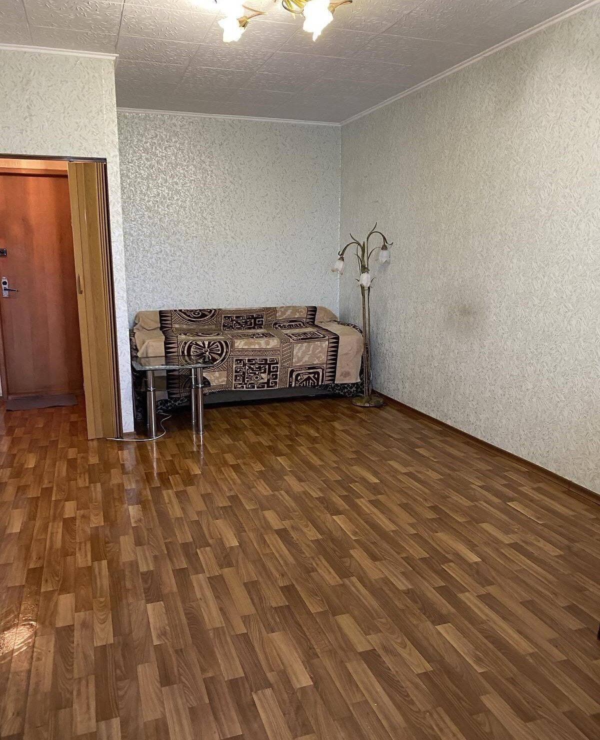 Продажа 1-комнатной квартиры 37 м²