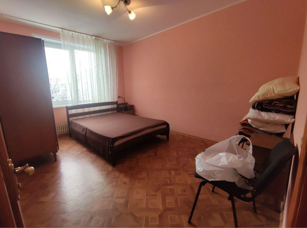 Продажа 3-комнатной квартиры 65 м²
