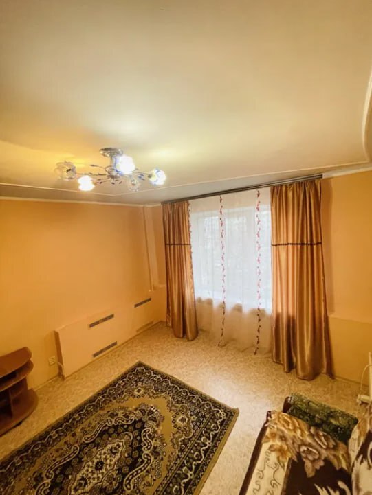 Продаж 1-кімнатної квартири 34.6 м², Харківська вул.