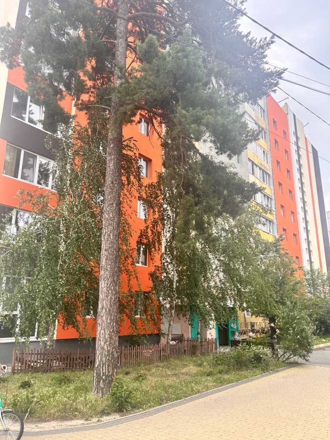 Продаж 3-кімнатної квартири 67 м², Соборна вул., 109