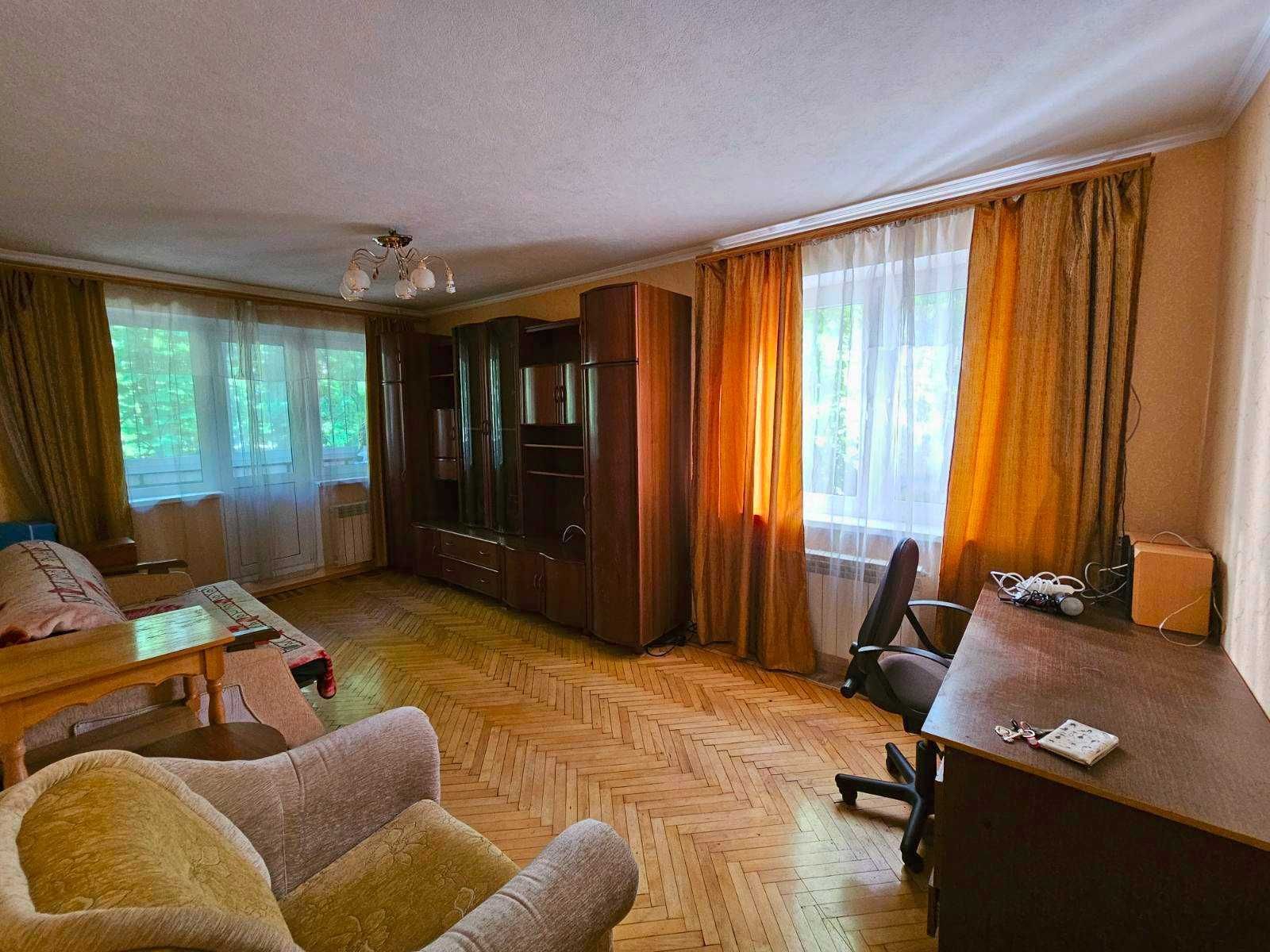 Продажа 2-комнатной квартиры 43 м²